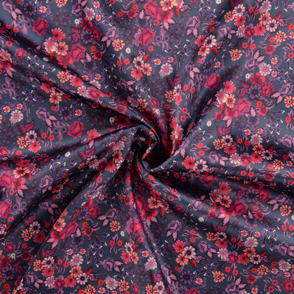 Tissu voile polyester imprimé champ de fleurettes violet