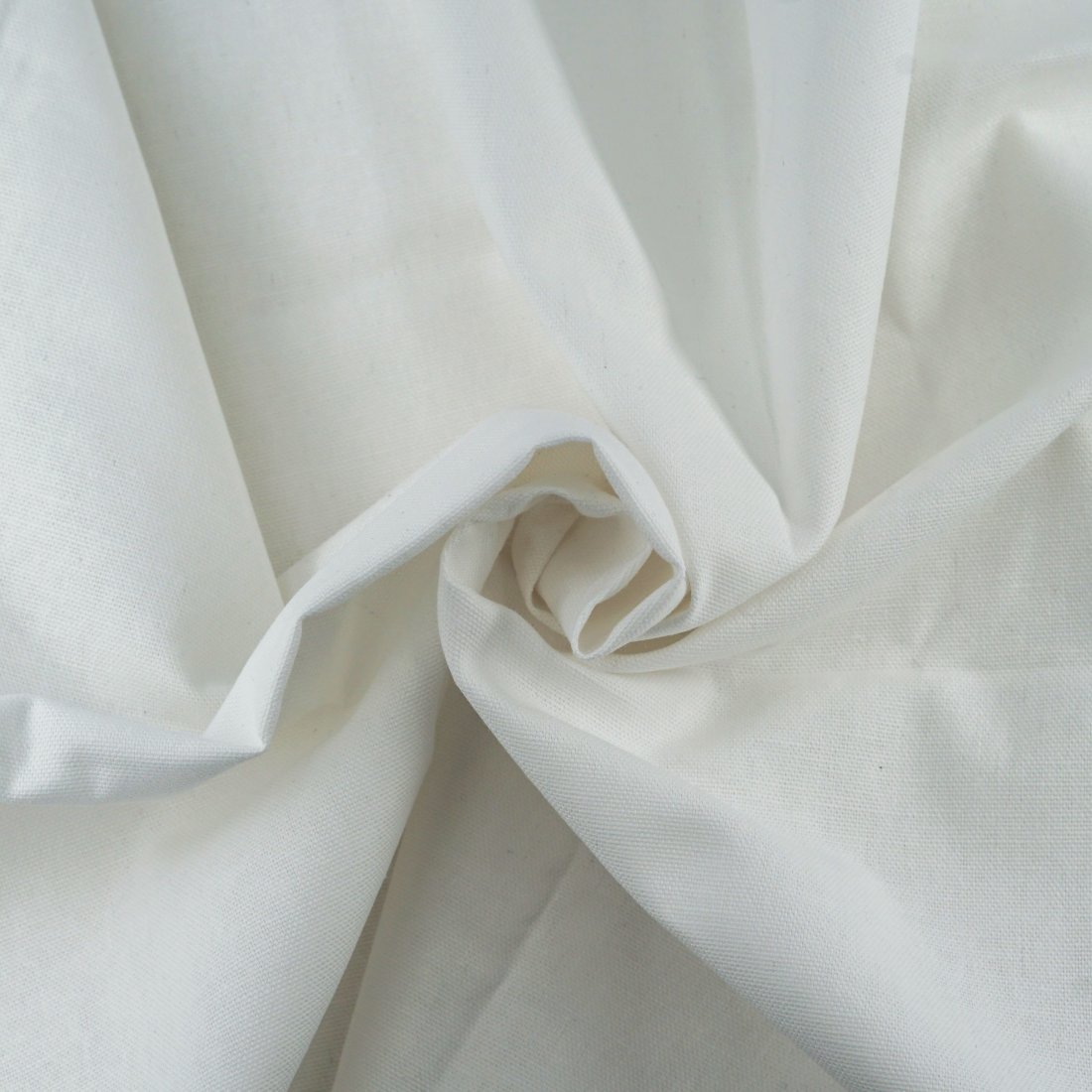 Tissu demi natté uni blanc grande largeur