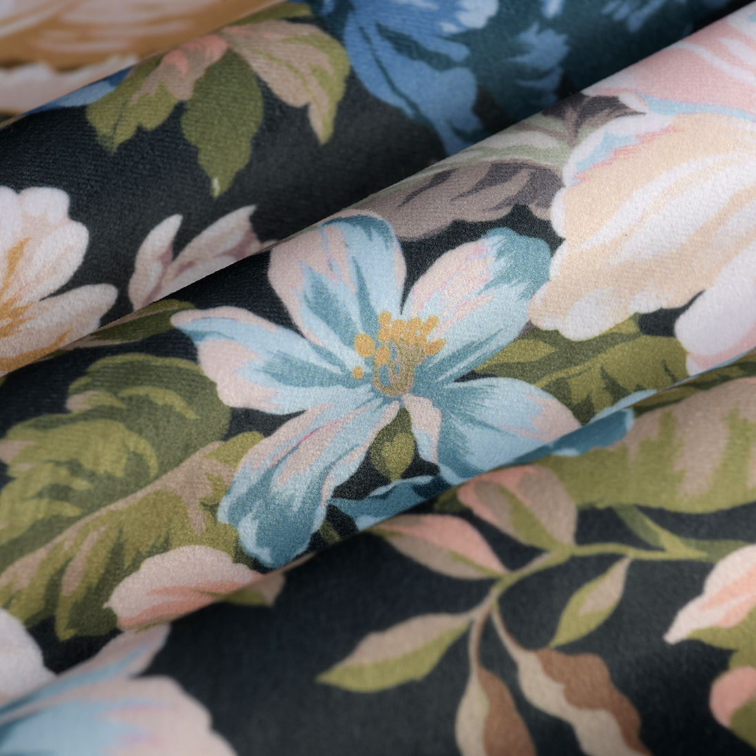 Tissu velours imprimé splendide multicolore - MT