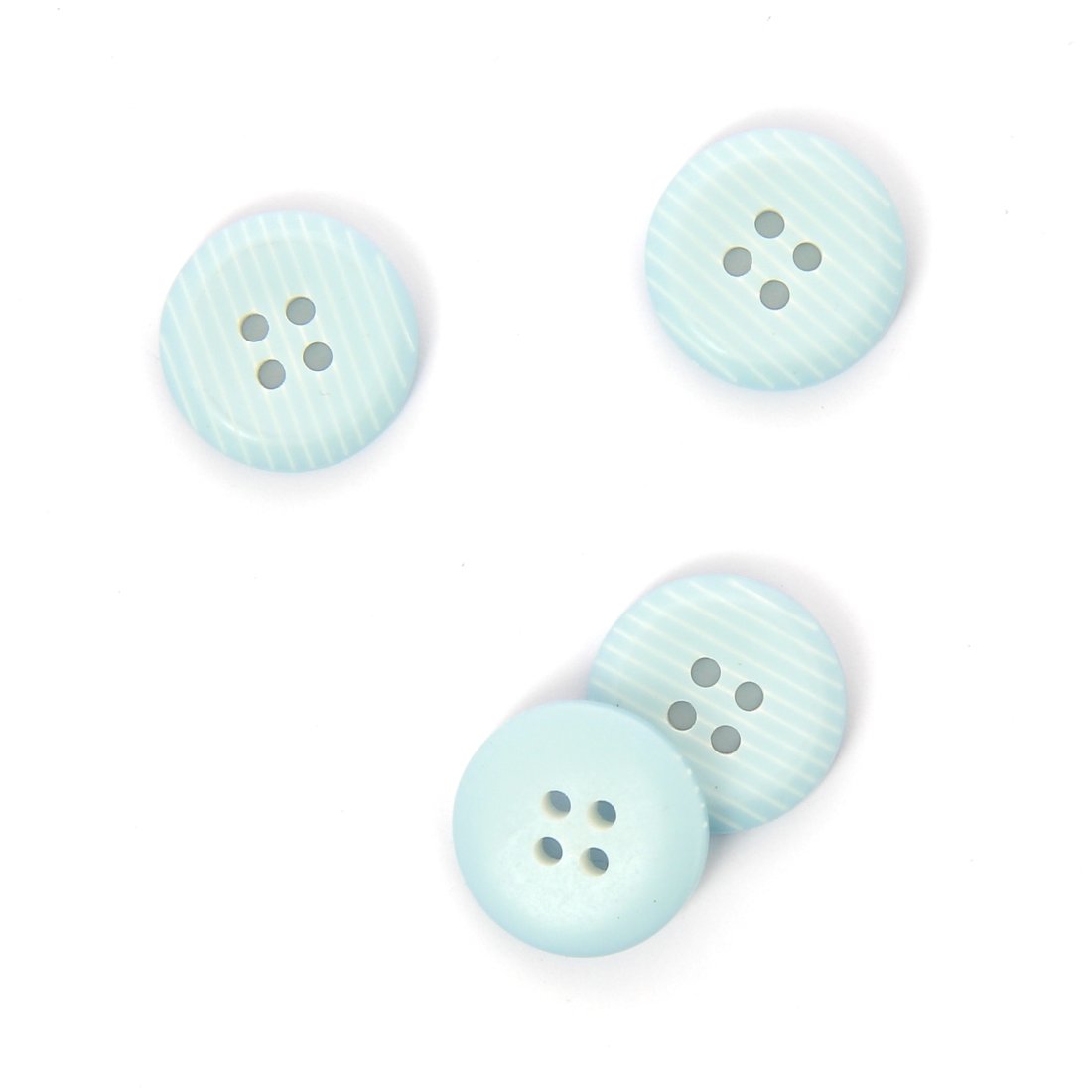 Boutons striés 2 trous bleu clair 19 mm