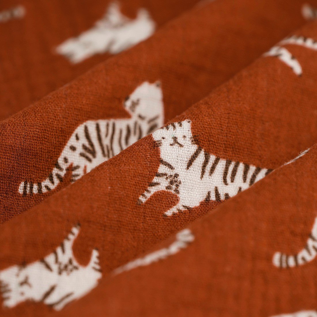 Tissu double gaze baby tigre bordeaux - MT