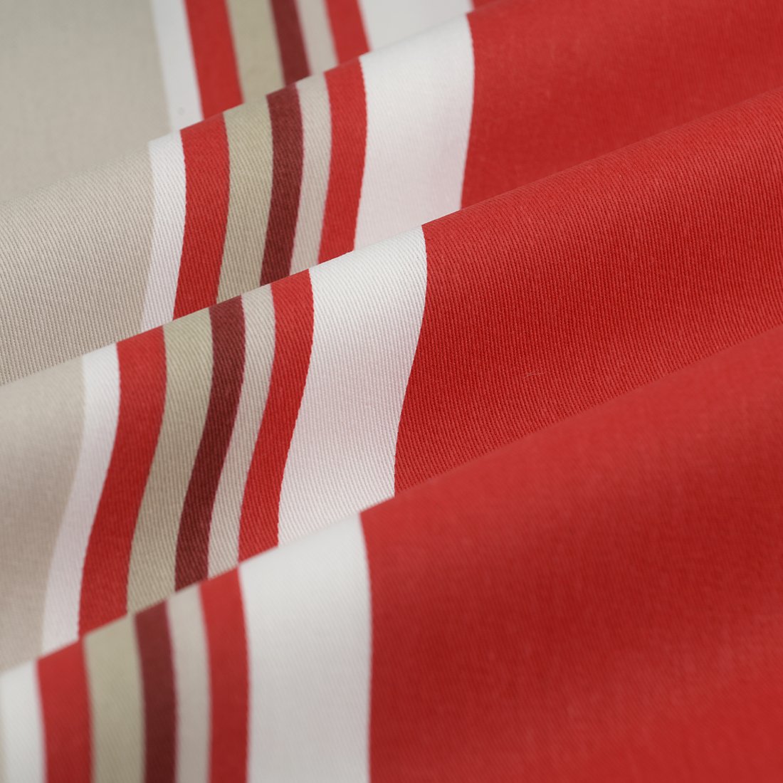 Tissu sergé rayure jazz rouge - STOF