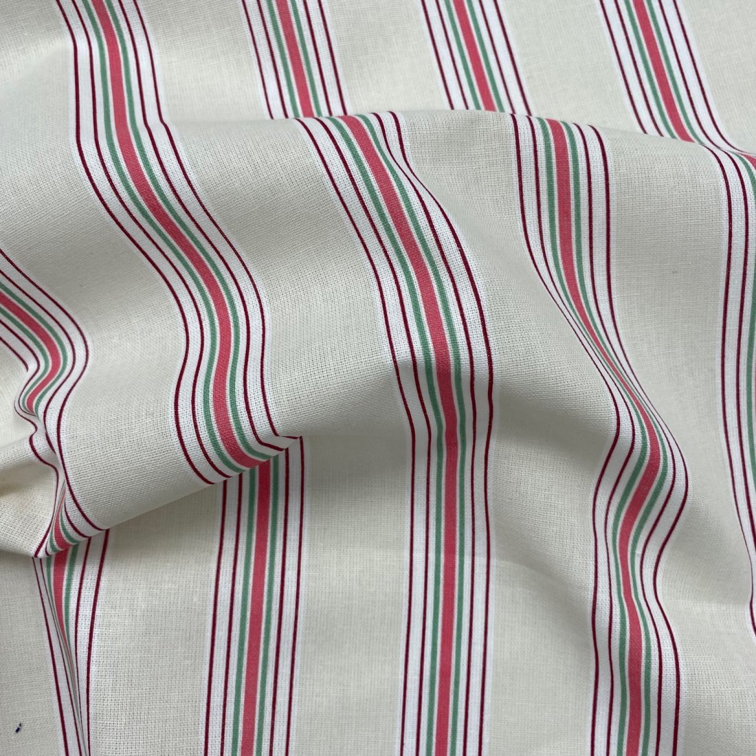 Tissu cretonne imprimé Suzy rayures écru