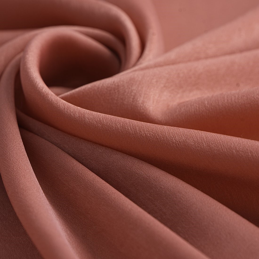 Tissu satin polyester marbré recyclé uni rose - MT - Mondial Tissus