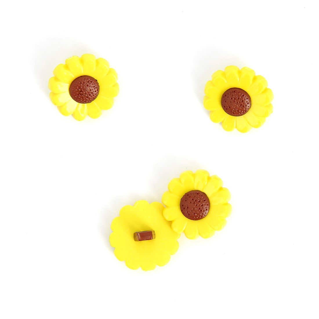 Boutons forme marguerite jaune 18mm