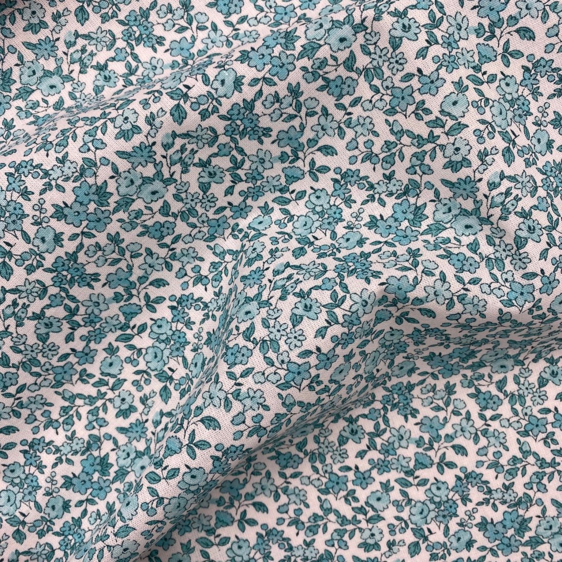 Tissu cretonne enduit imprimé Léonie