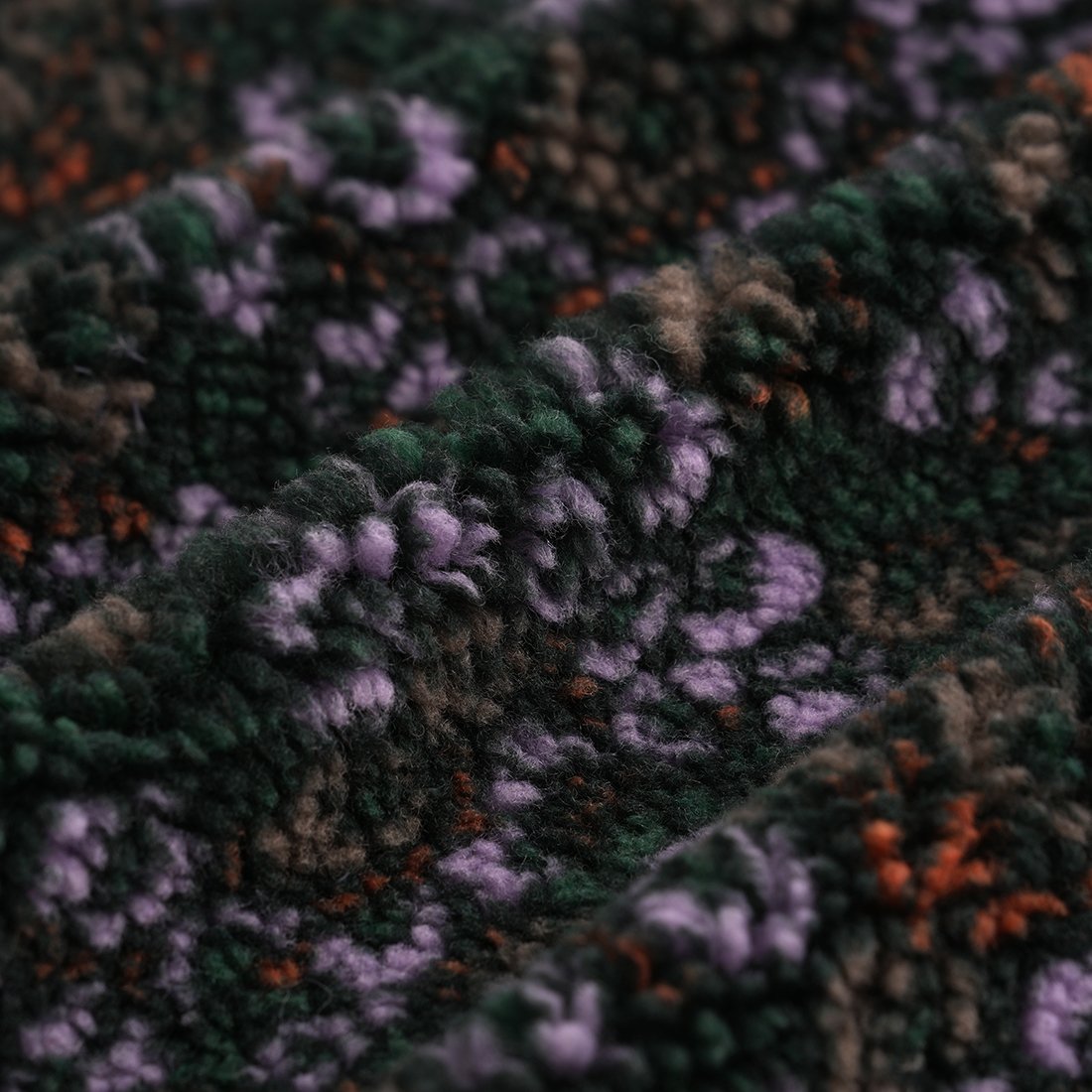Tissu sherpa grosse fleur tachiste multicolore noir - MT