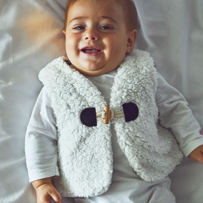 Patron Vienne bébé gilet sans manche 1m-4a IKATEE