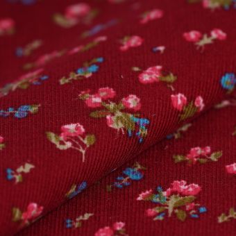 Tissu velours milleraies fleurs Folk rouge