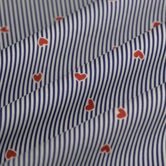 Tissu popeline coton rayure marine coeur rouge écru