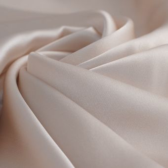 Satin soie uni nude