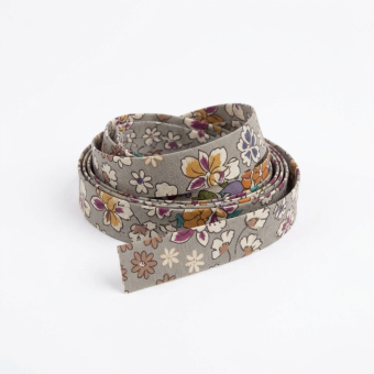 Ruban 1,5cm x 2m thermocollant fleuri gris