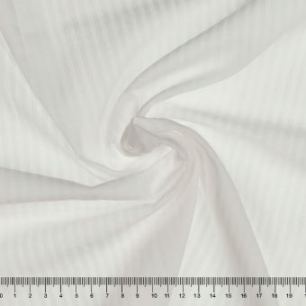 Tissu seersucker rayure ton sur ton blanc