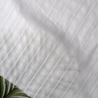 Tissu voile coton brodé ligne écru