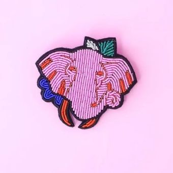 Broche éléphant rose - Malicieuse