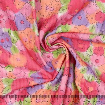 Tissu seersucker fleurs aquarellees rose