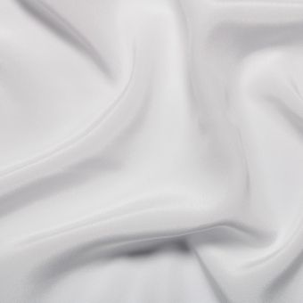 Tissu crêpe de soie blanc uni fait en Italie