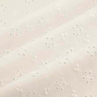 Tissu broderie Anglaise coton flore non teint