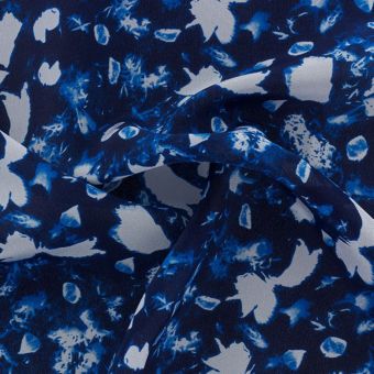 Tissu Liberty soie satin motifs bleus