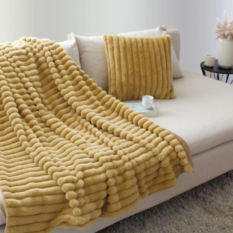 Plaid côtelé ocre effet fourrure Matisse - 125x150cm - Ocre