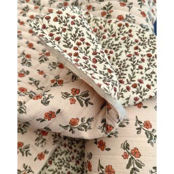 Tissu Double Gaze Matelassé Fleur Camel Fond Écru Oeko Tex