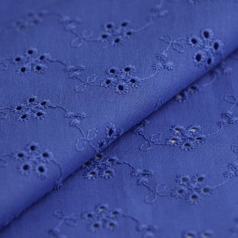 Tissu broderie anglaise coton bleu