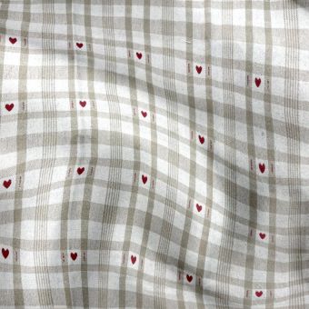 Tissé teint motif tartan beige et petit coeur rouge