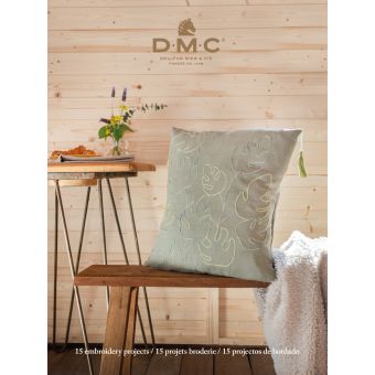 Livre 15 projets Broderie DMC