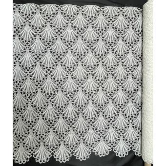 Dentelle guipure type macramé, Plumes de Paons Rondes