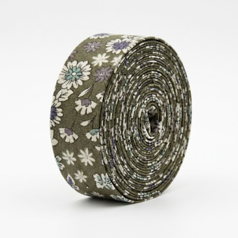 Biais thermocollant 20mmx2m tissu fleuri vert kaki