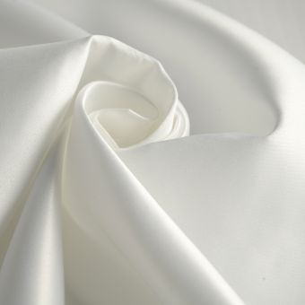 Tissu satin duchesse écru