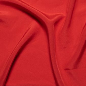 Tissu crêpe de soie rouge uni fait en Italie