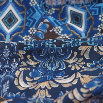 Tissu crêpe polyester lourd  patchwork Indien bleu