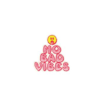 Ecusson thermocollant no bad vibes/good mood no bad vibes 4,6cm x 4,9cm