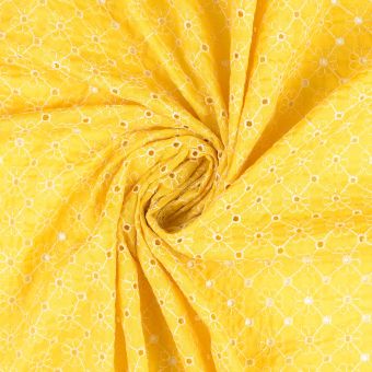 Tissu voile coton jaune broderie anglaise fleurie