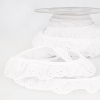 Ruban broderie anglaise froncée 34mm blanc