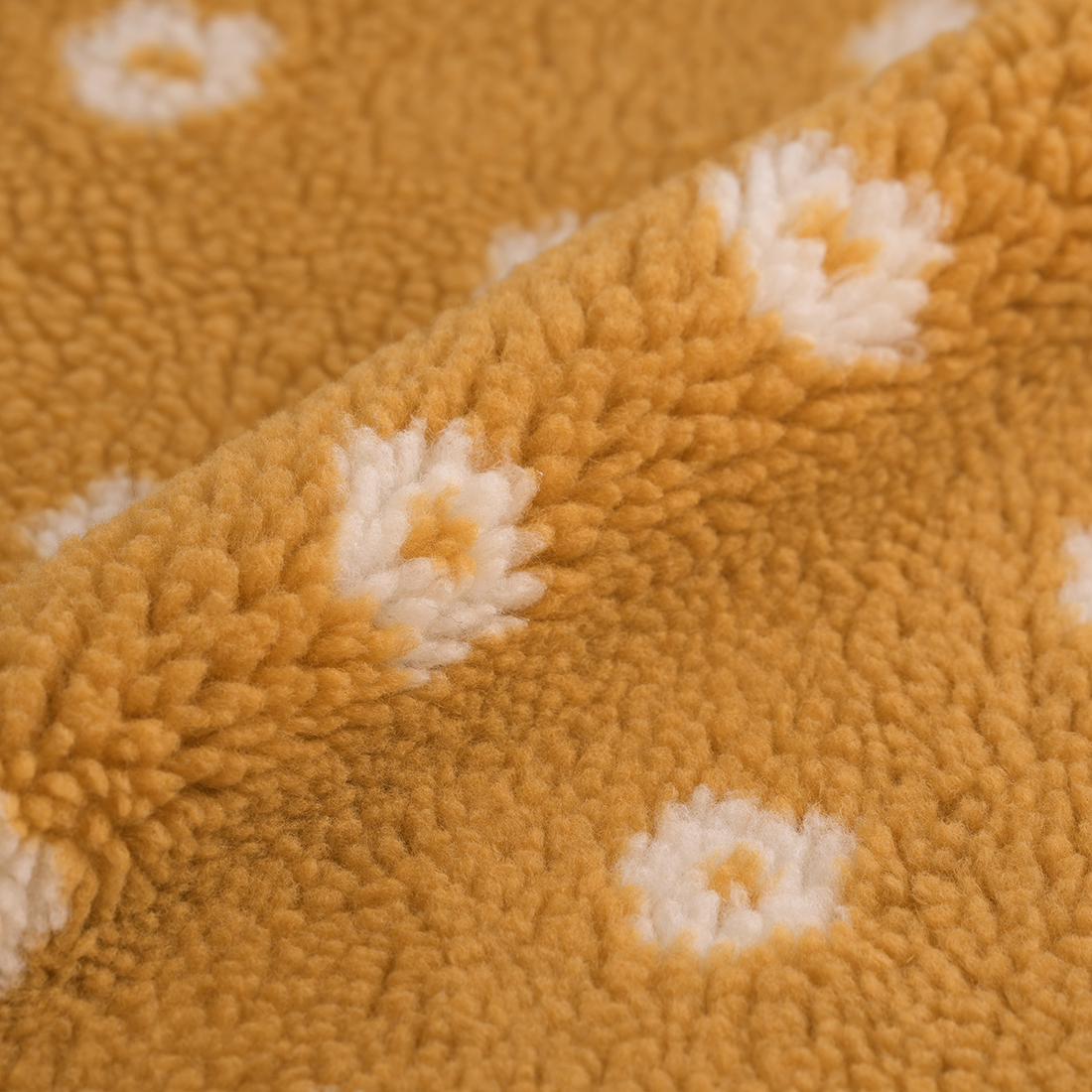 Tissu sherpa grosse fleur naïve écru moutarde - MT